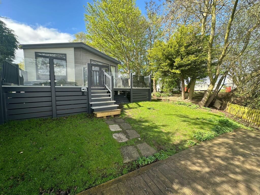 Main image of property: Sleaford Road, Tattershall, Lincoln