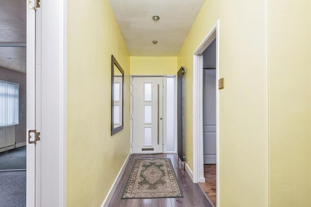 Additional property image - Reevy Drive, Bradford