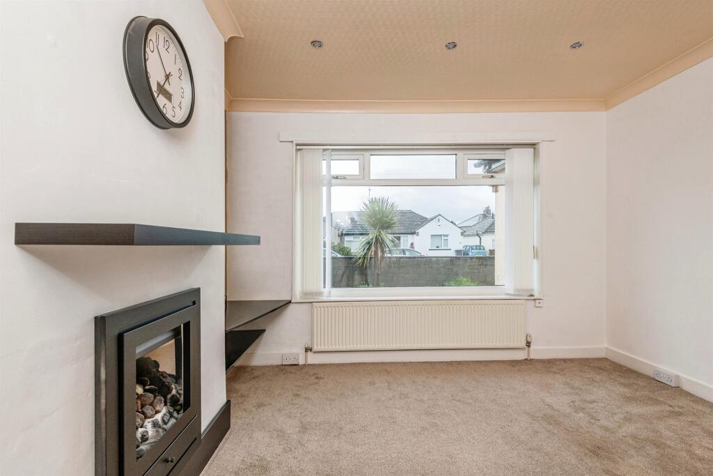 Additional property image - Reevy Drive, Bradford