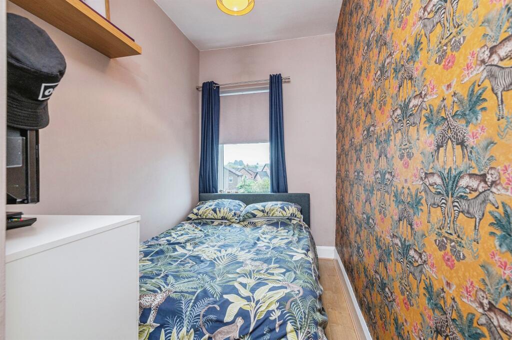 Additional property image - Abb Scott Lane, Low Moor, Bradford