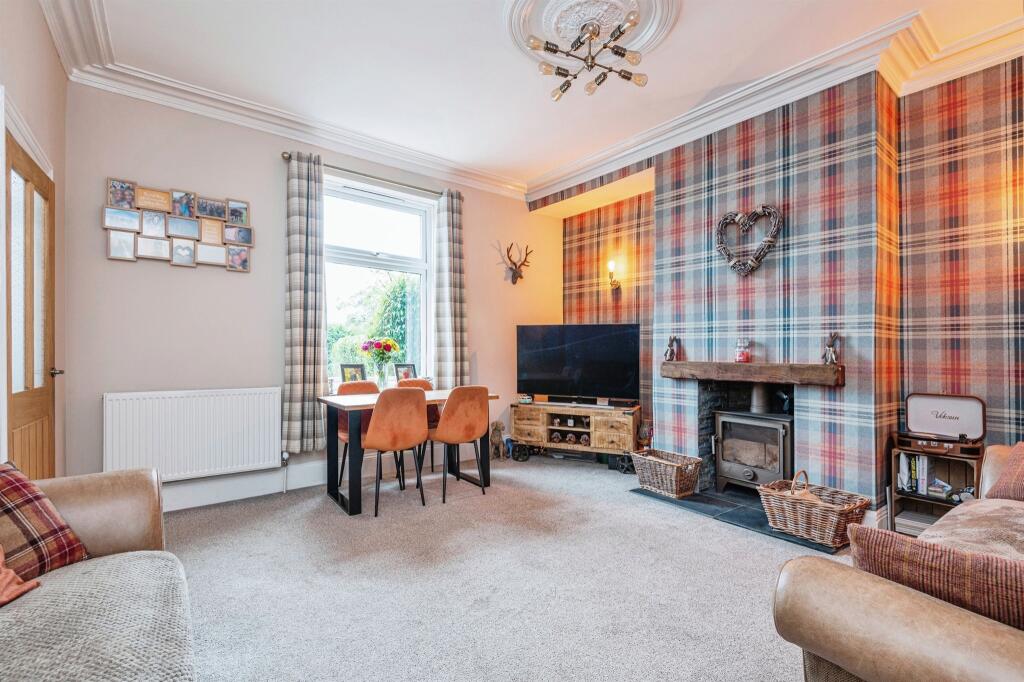 Additional property image - Abb Scott Lane, Low Moor, Bradford