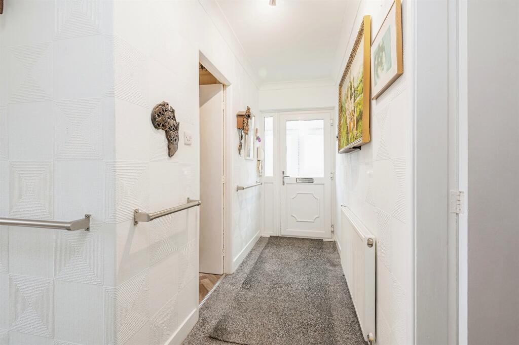 Additional property image - Mostyn Grove, Bradford