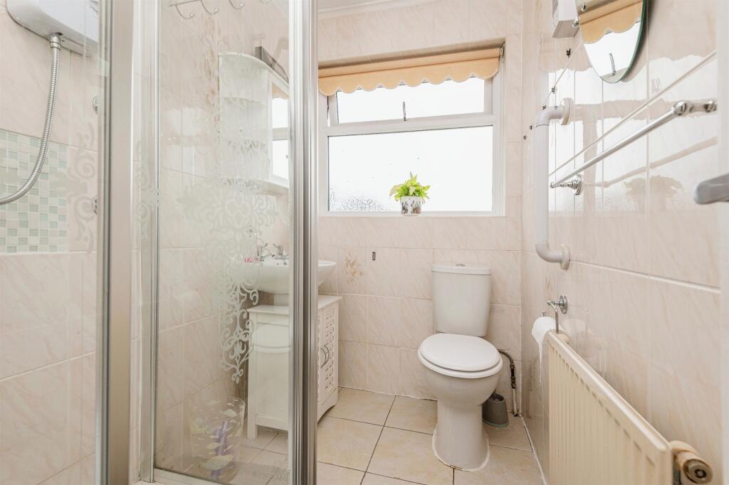 Additional property image - Mostyn Grove, Bradford