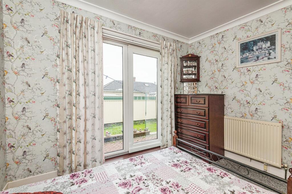 Additional property image - Mostyn Grove, Bradford