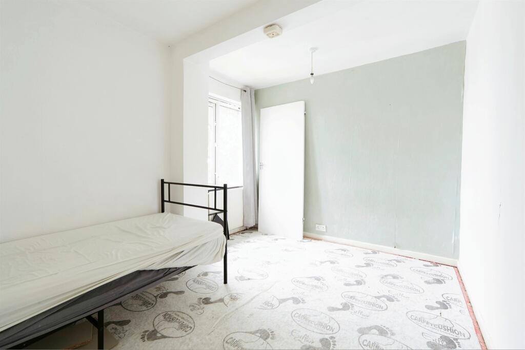 Additional property image - Grey Friar Walk, Bradford