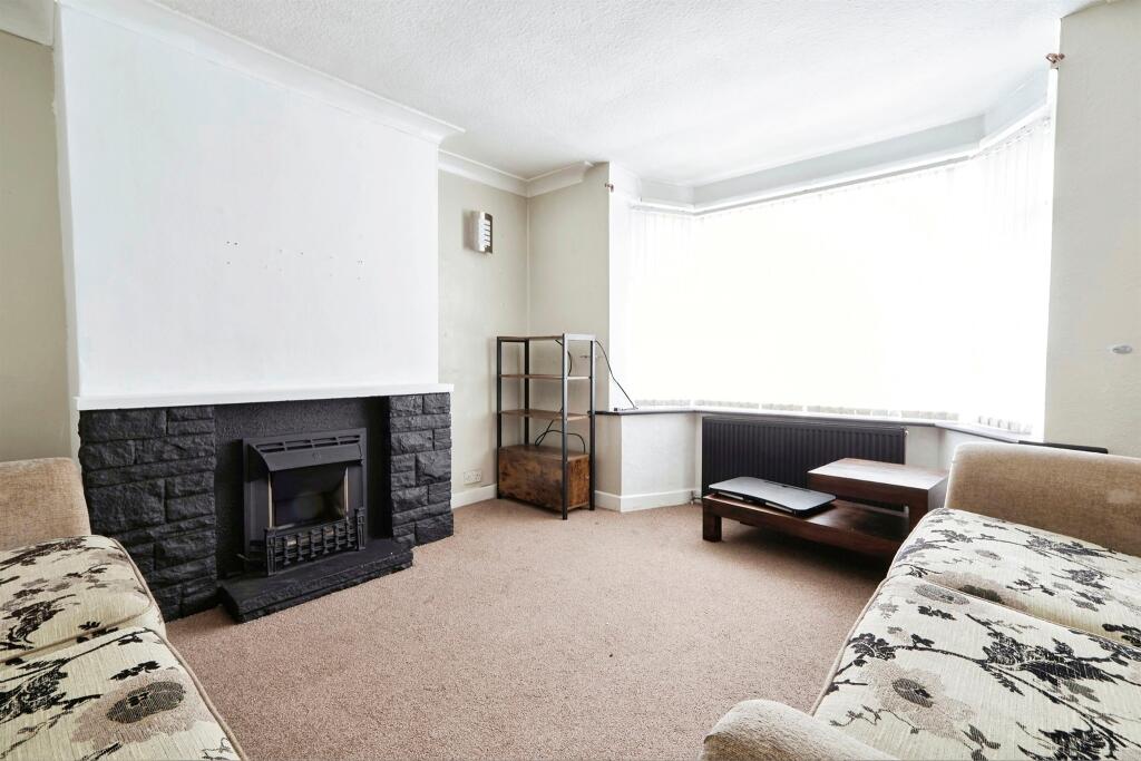 Additional property image - Grey Friar Walk, Bradford