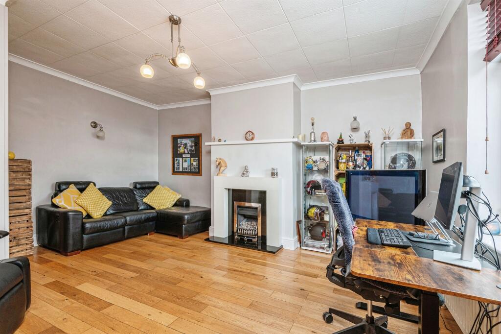 Additional property image - Albion Street, Buttershaw, Bradford