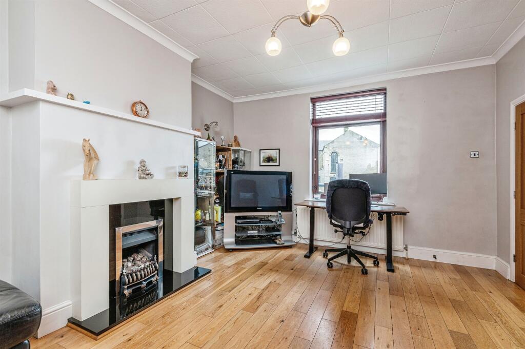 Additional property image - Albion Street, Buttershaw, Bradford