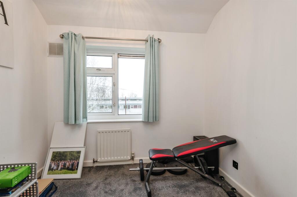 Additional property image - Bideford Mount, Bradford