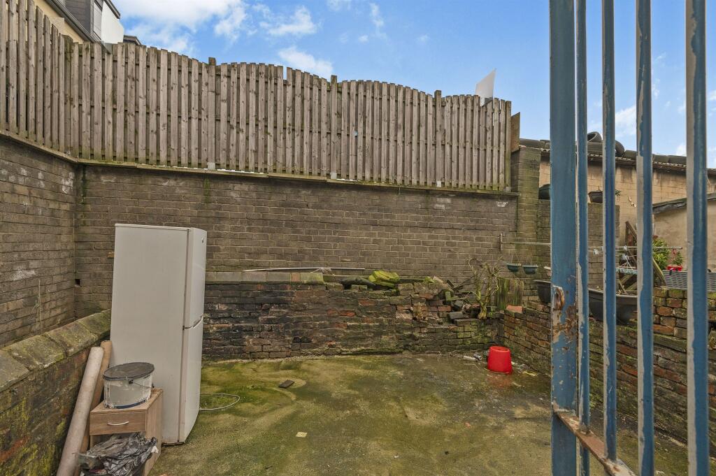 Additional property image - Edderthorpe Street, Bradford