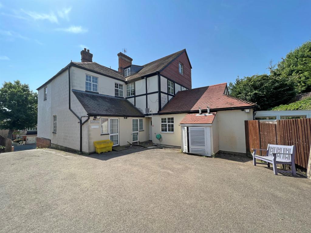 23 bedroom semidetached house for sale in St. Catherines Road