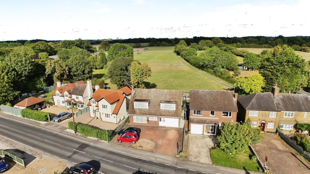 Main image of property: Epping Road, Nazeing, Waltham Abbey