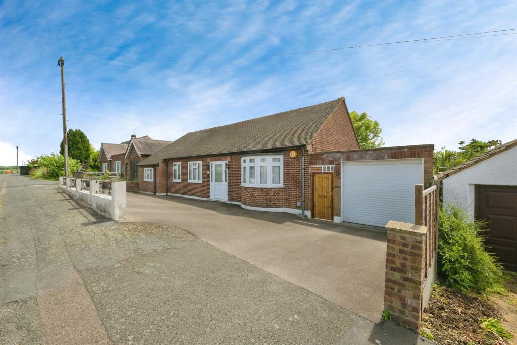 Main image of property: Shooters Drive, Nazeing, Waltham Abbey