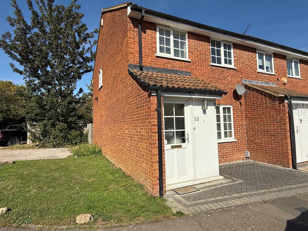 Main image of property: Felton Close, Broxbourne