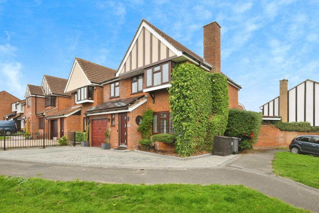 Main image of property: Hornbeam Way, Waltham Cross