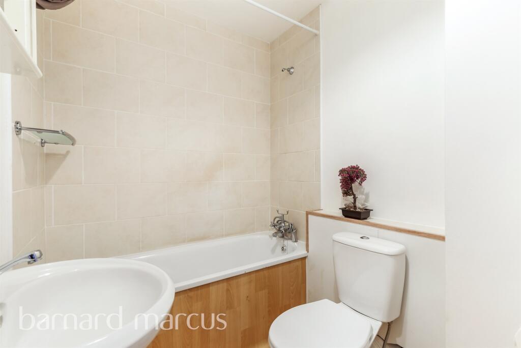 Additional property image - Mitcham Park, Mitcham