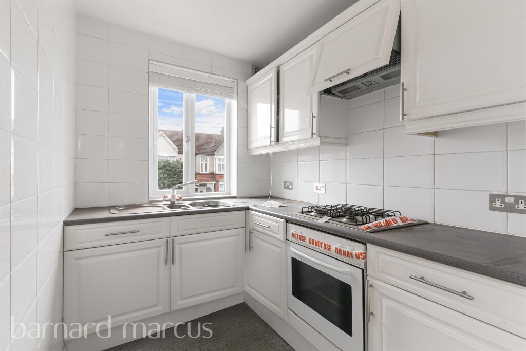 Additional property image - Graham Avenue, Mitcham