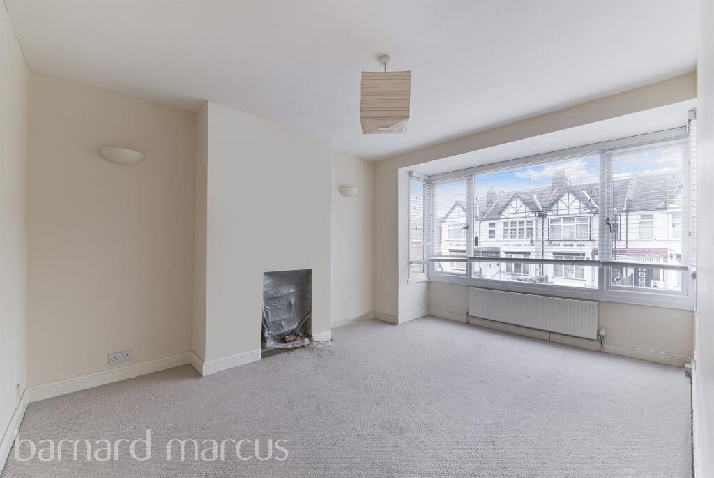 Additional property image - Graham Avenue, Mitcham