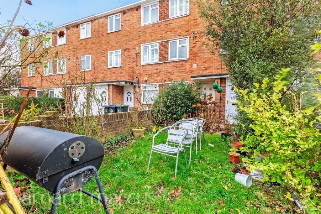 Additional property image - Dorset Gardens, Mitcham
