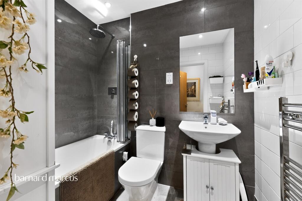 Main image of property: London Road, MITCHAM