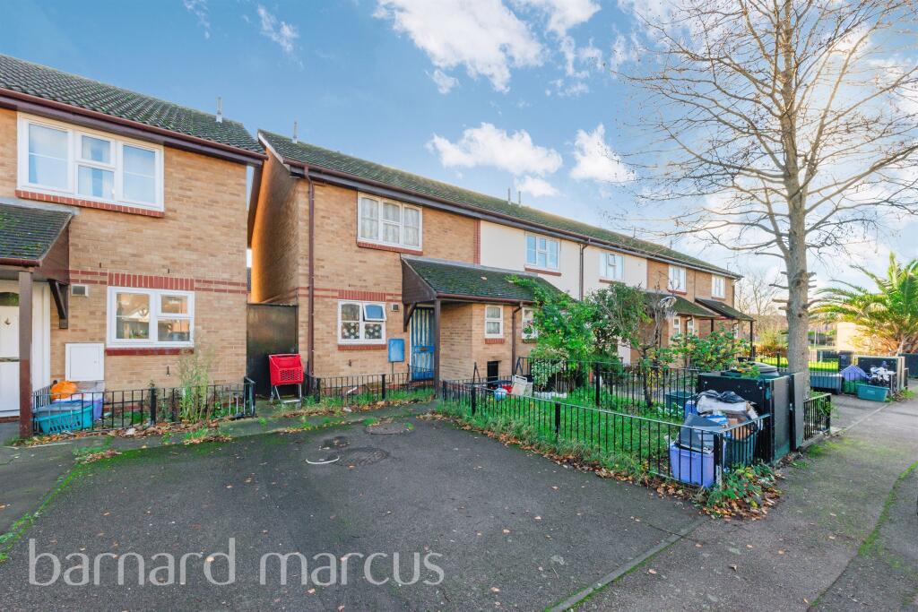Main image of property: Fairfield Close, Mitcham