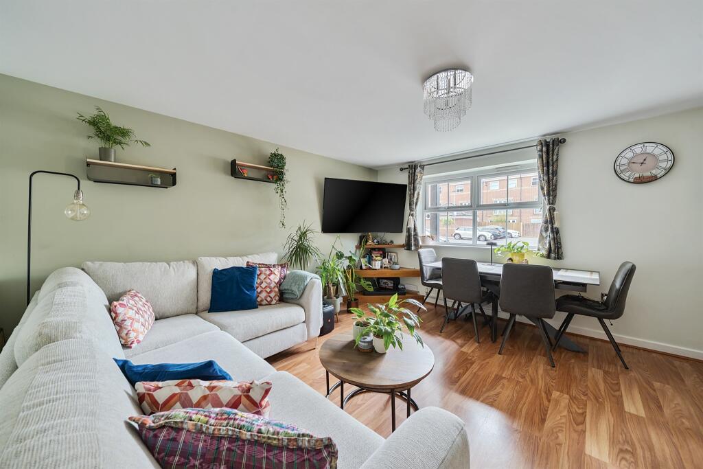 Main image of property: Gilson Place, London
