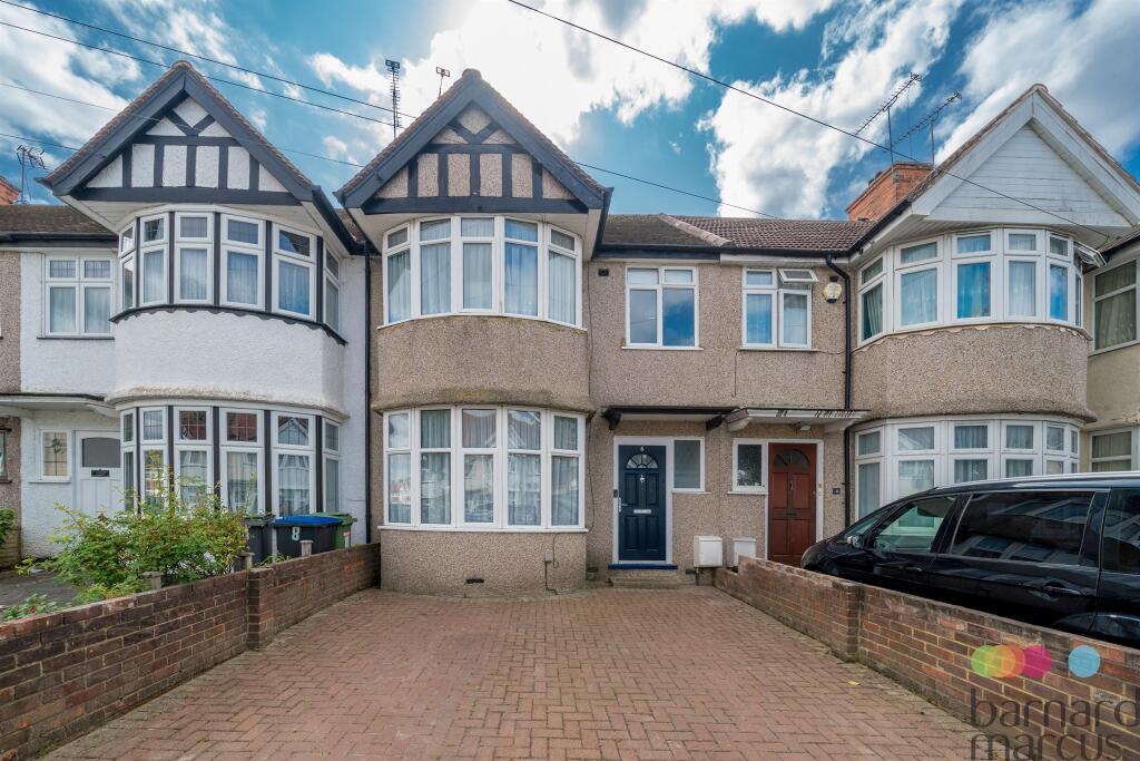 3 bedroom terraced house for sale in Girton Avenue, London, NW9