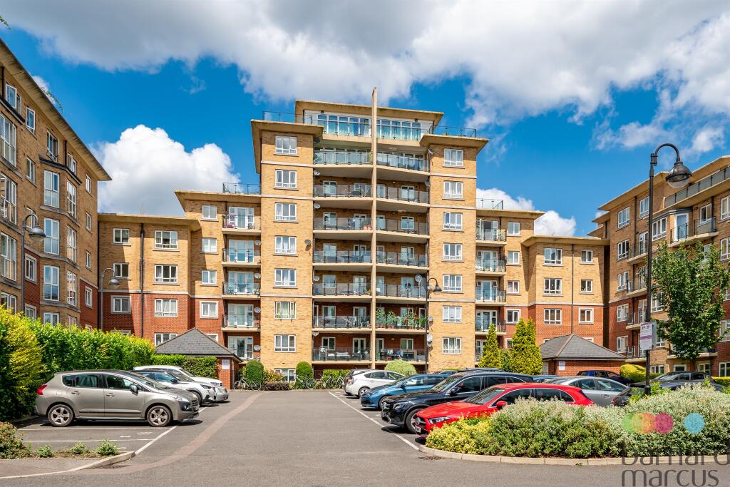 Main image of property: Glebelands Close, London