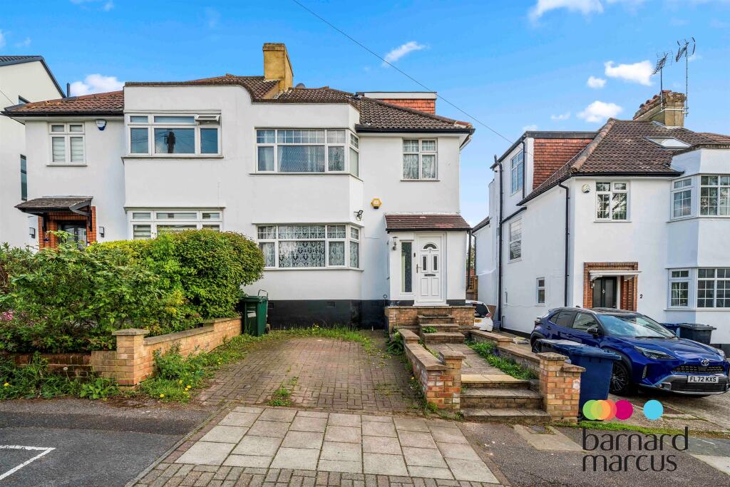 Main image of property: Wentworth Close, London