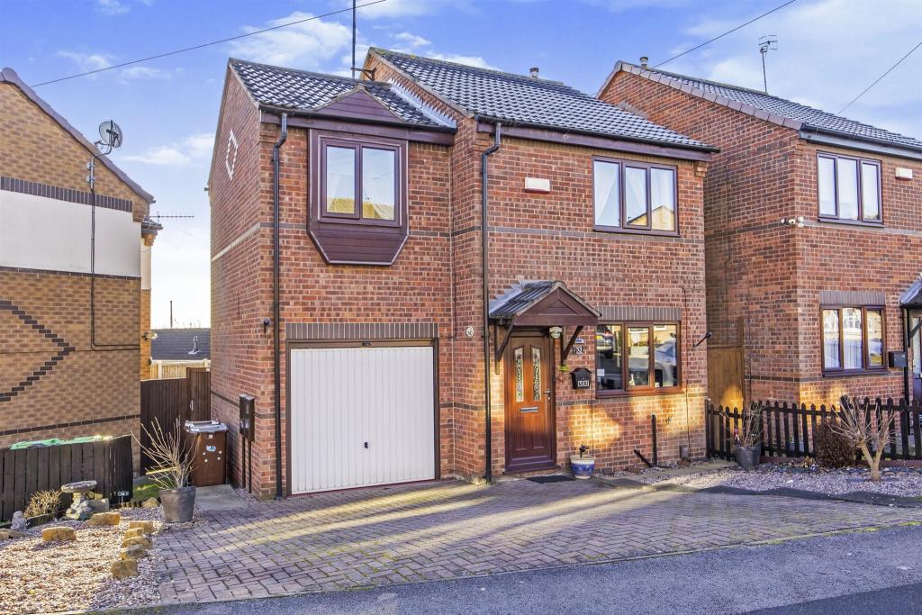 3 bedroom detached house for sale in Britannia Avenue, Basford