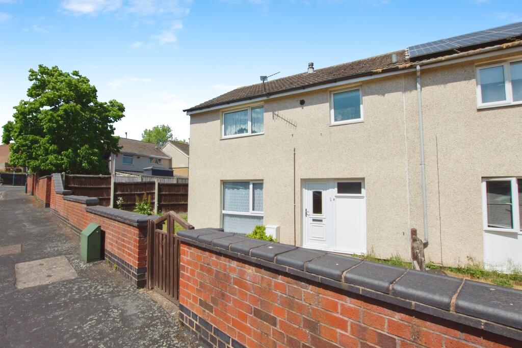 Main image of property: Clayfield Close, Nottingham