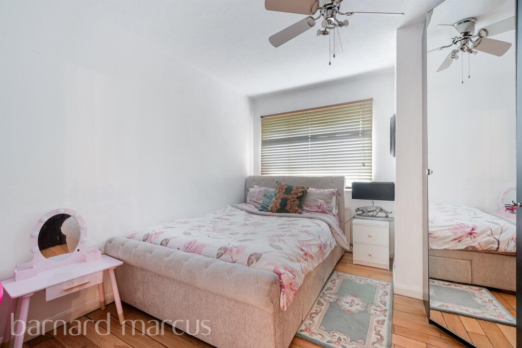 Additional property image - Stuart Road, Warlingham