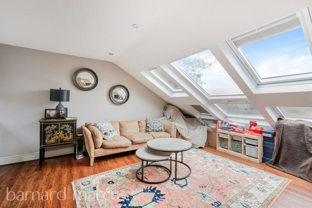 Additional property image - Stuart Road, Warlingham