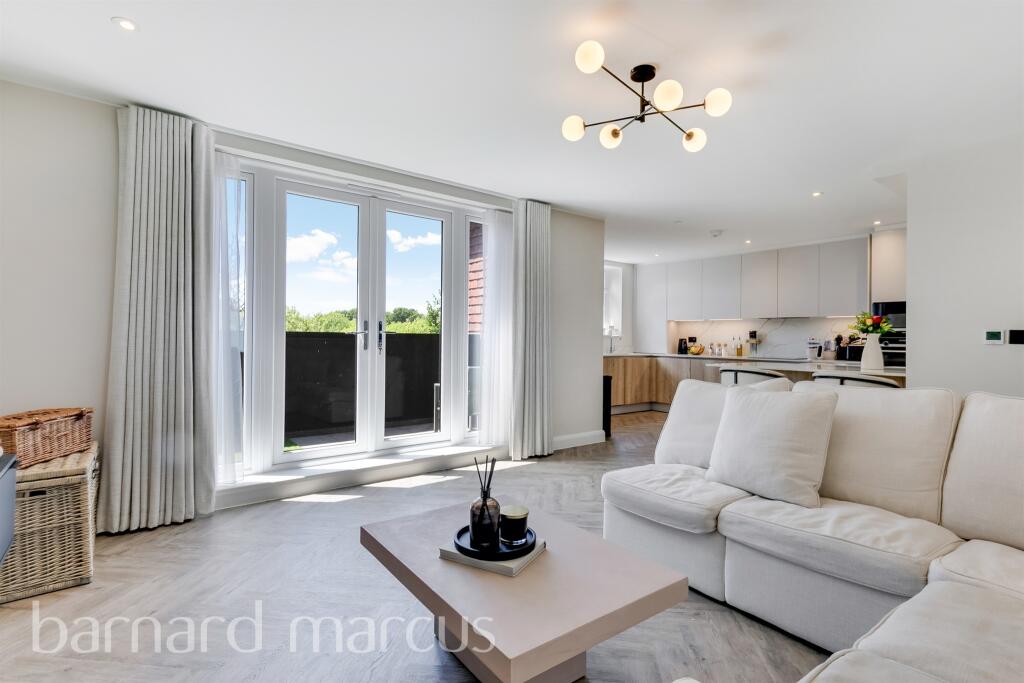 Main image of property: Golf Side Mews, Coulsdon