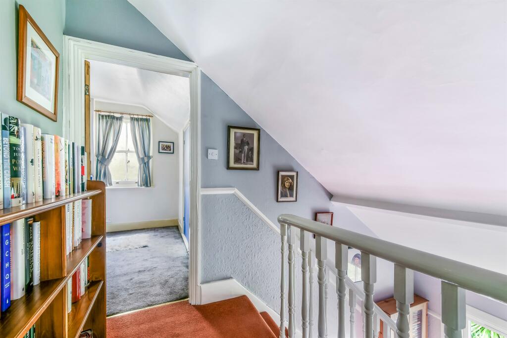Additional property image - South Park Hill Road, South Croydon