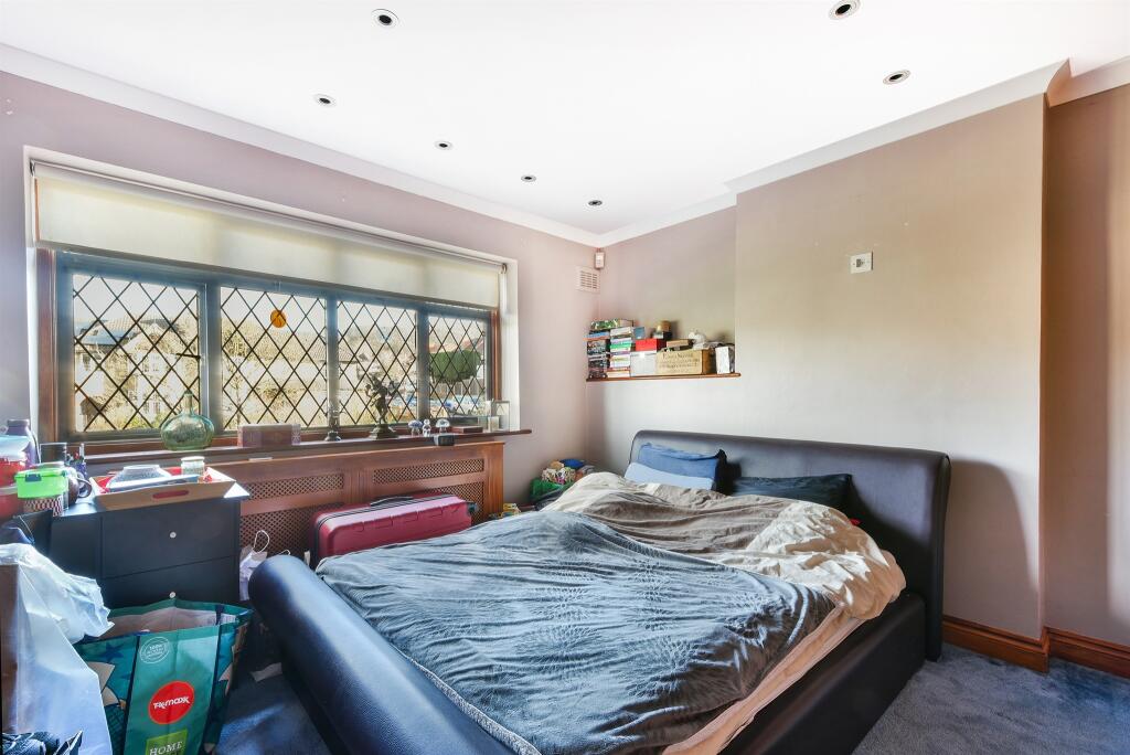 Additional property image - Farley Road, South Croydon
