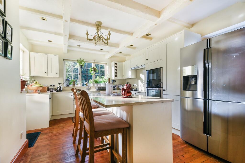 Additional property image - Farley Road, South Croydon