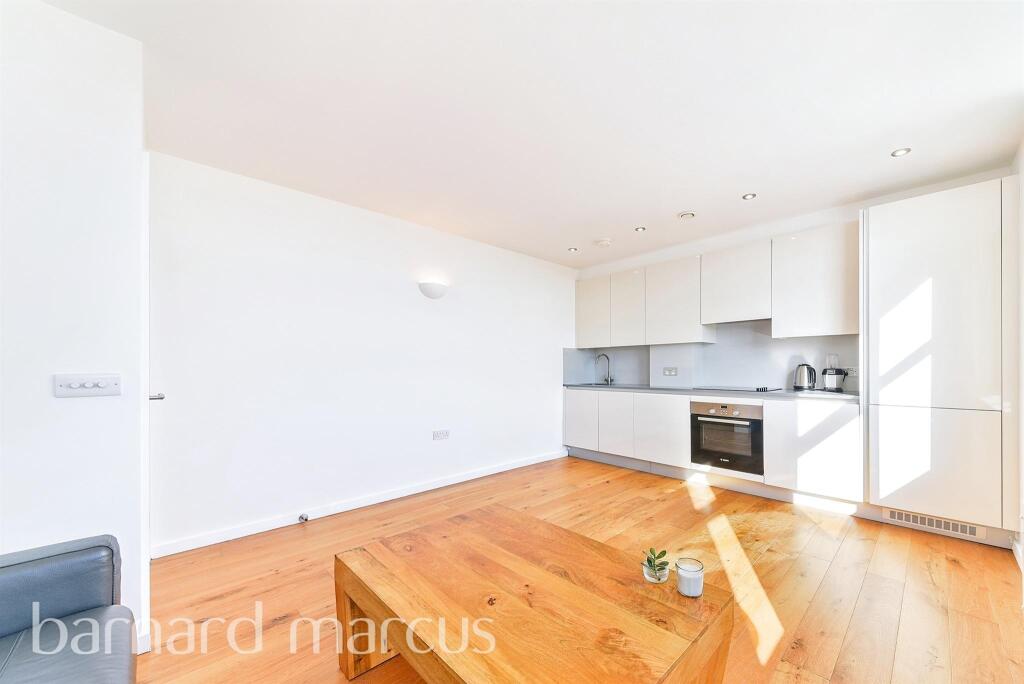 Additional property image - Stafford Road, Croydon
