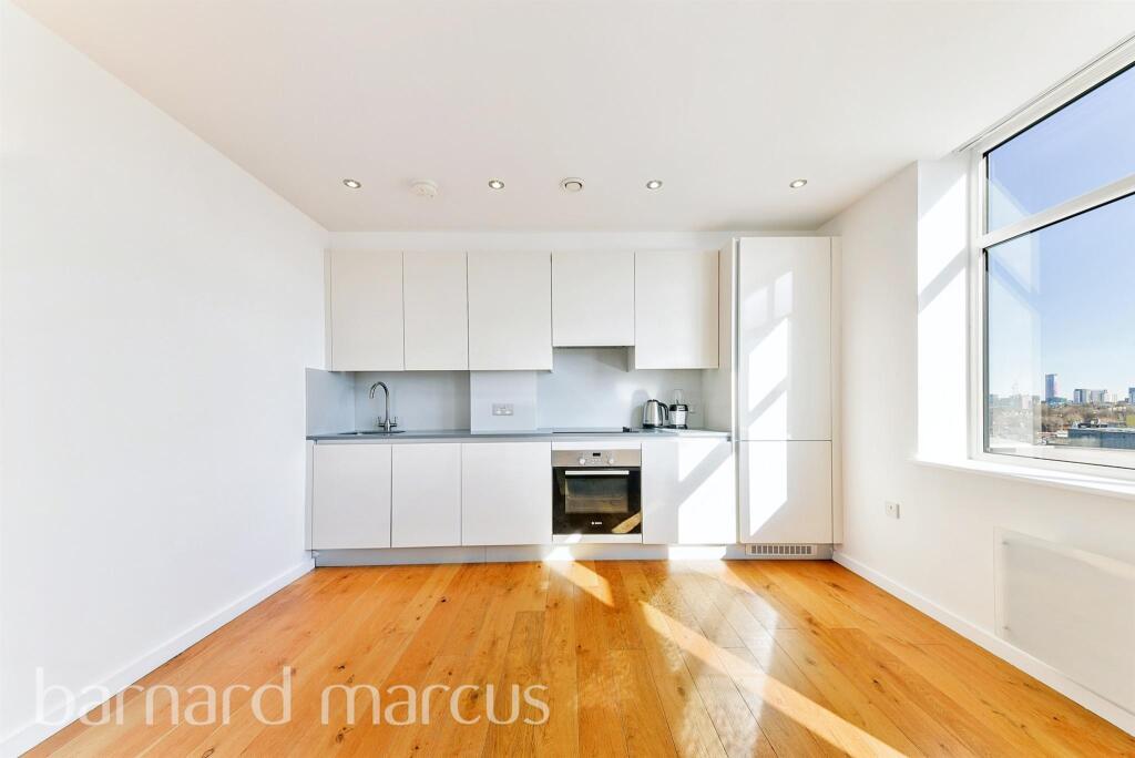 Additional property image - Stafford Road, Croydon