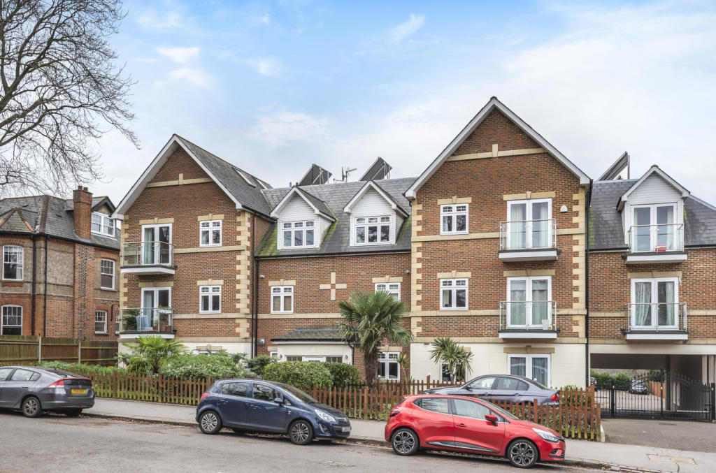 1 bedroom flat for sale in Normanton Road, South Croydon, CR2