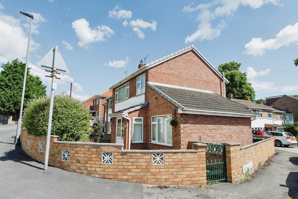 3 bedroom end of terrace house for sale in Ramsden Close, Brotherton