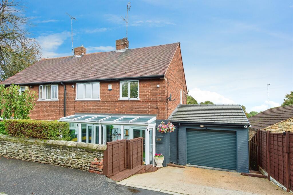 3 bedroom semidetached house for sale in Marine Villa Road