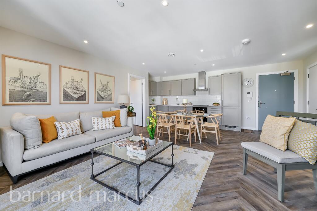 Main image of property: Fallsbrook Road, London