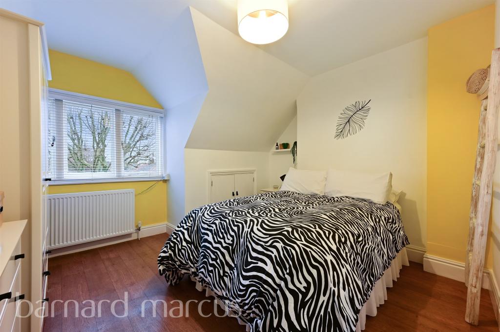 1 bedroom apartment for sale in Balaclava Road, Surbiton, KT6