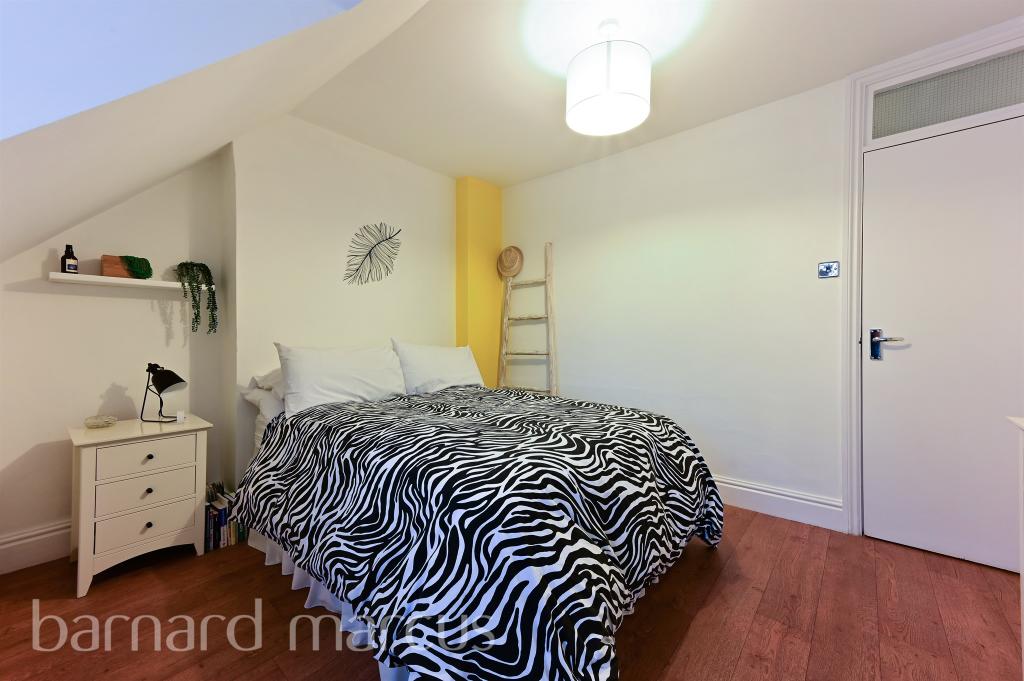 1 bedroom apartment for sale in Balaclava Road, Surbiton, KT6