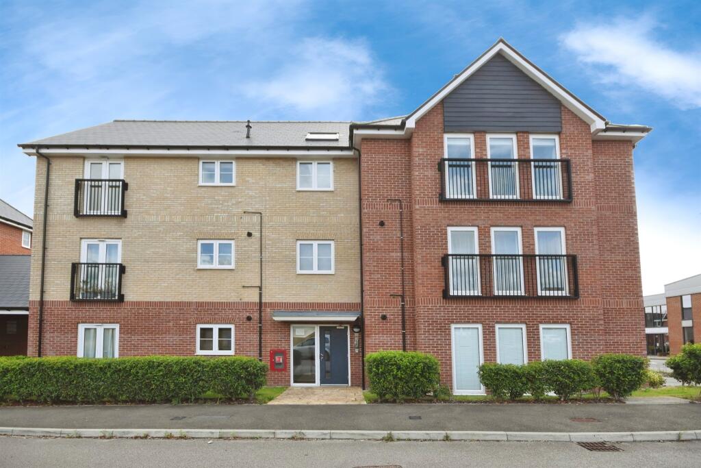 Main image of property: Searle Crescent, Broomfield, Chelmsford