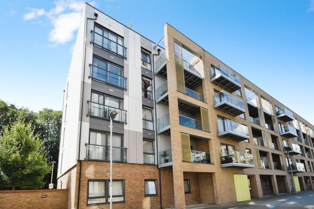 Additional property image - Watson Heights, City Centre, Chelmsford