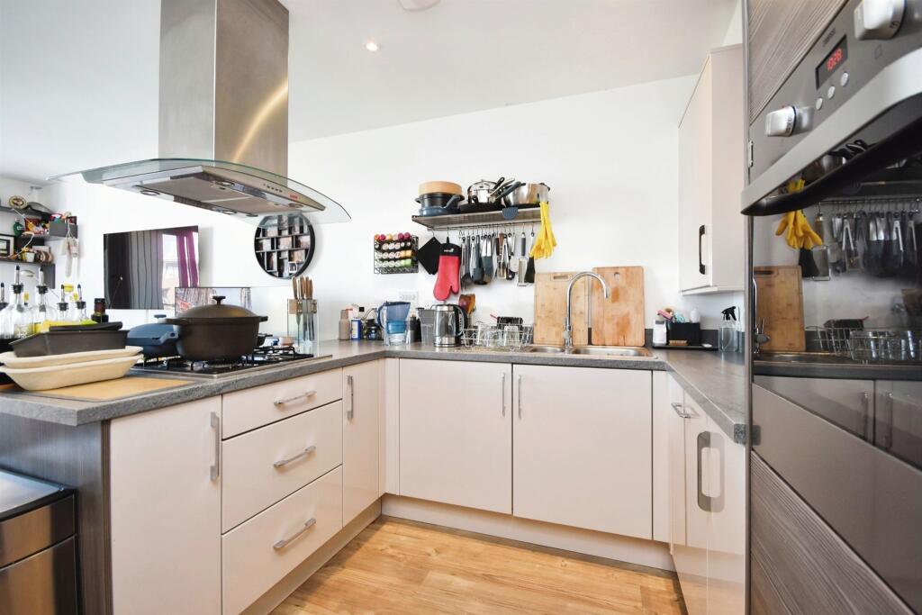 Additional property image - Watson Heights, City Centre, Chelmsford