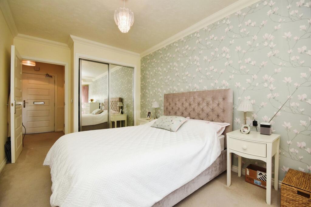 Additional property image - New London Road, City Centre, CHELMSFORD