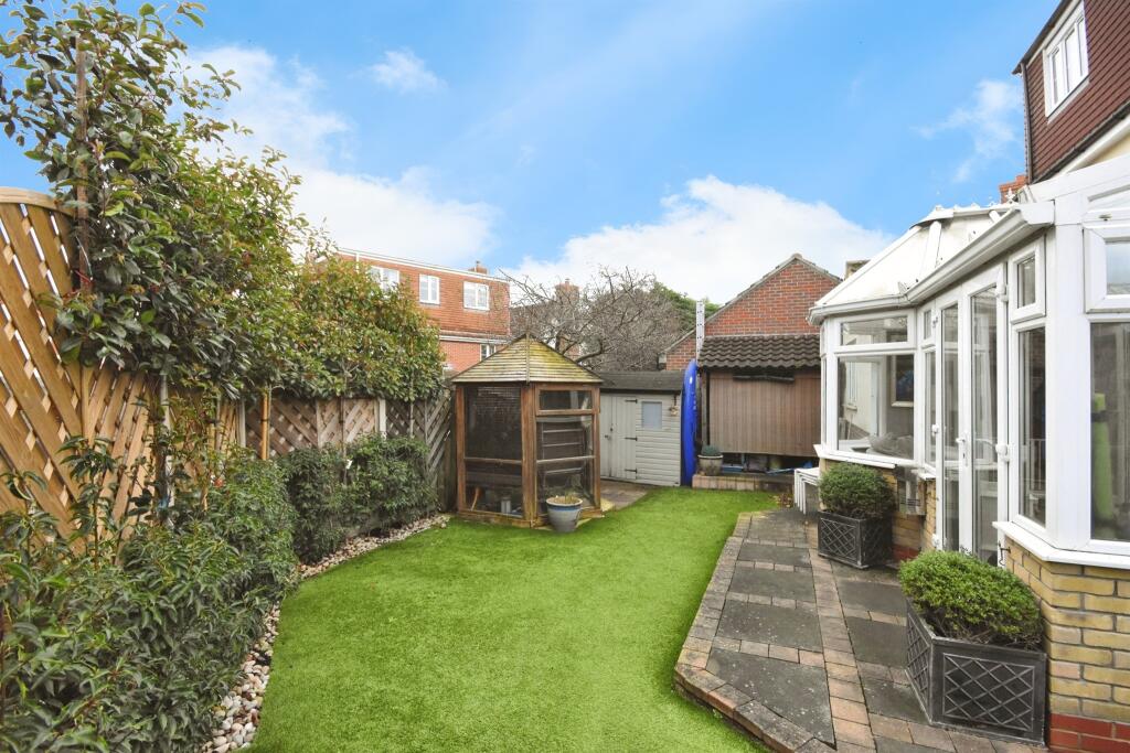 Additional property image - Samuel Manor, Chelmer Village, Chelmsford